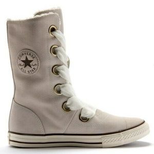 NWT Converse Fur lined mid calf Boots sz 10 RARE